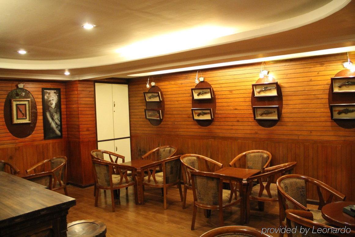 อาร์.เจ. รีสอร์ต Hotel ดาร์จีลิง ร้านอาหาร รูปภาพ